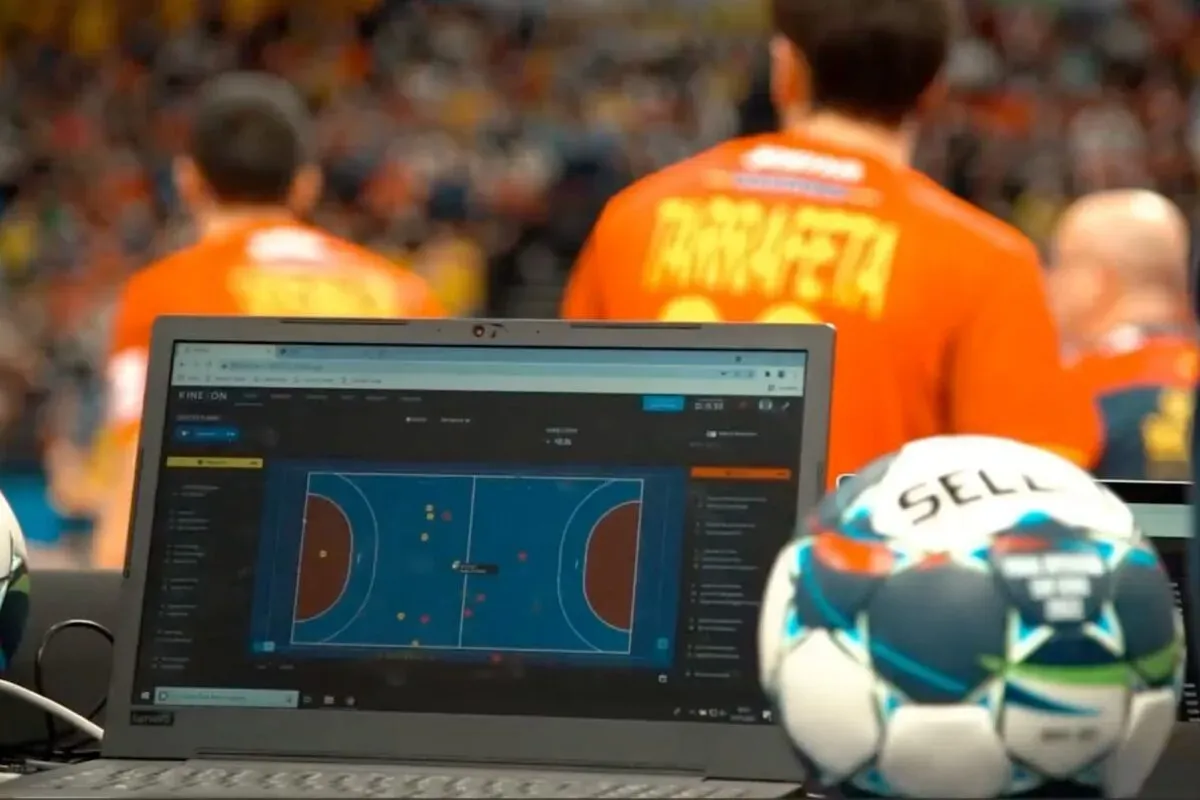 Sports News Analysis: Strategy, Coaches, Xs and Os