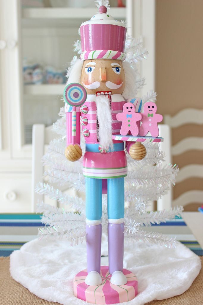 Nutcracker And Candy Cane Patterns For Christmas Joy