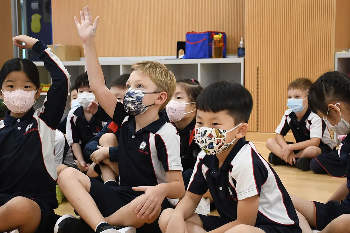 Changing Schools Mid-Year: Key Benefits for Students