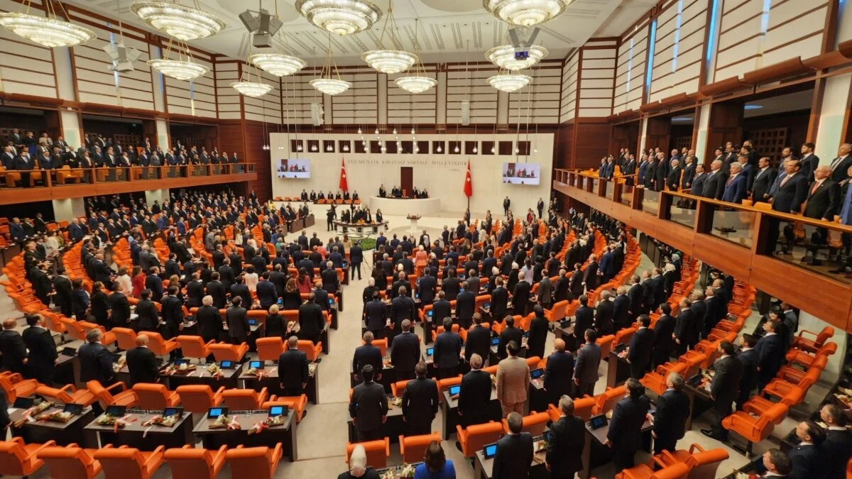 Yeni Anayasa Tartışmaları ve Siyasi Yansımaları