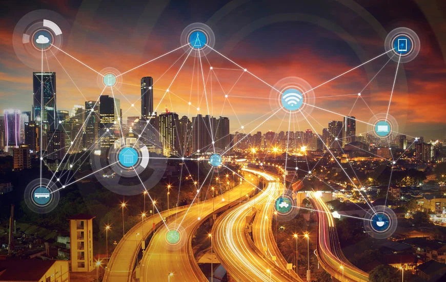 Nesnelerin İnterneti (IoT): Akıllı Evlerden Akıllı Şehirlere