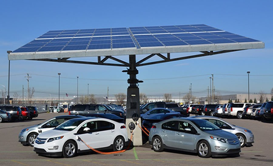 Türkiye’de İlk Güneş Enerjili Şarj İstasyonu Açıldı