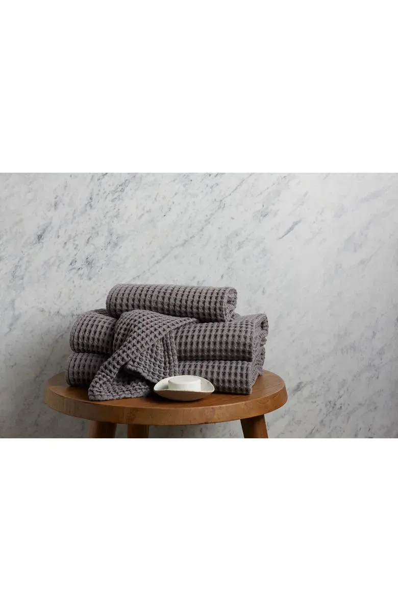 Turkish Bath Essentials: The Ultimate Hammam Packing Guide