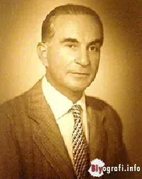 Münir Nurettin Selçuk: Türk Müziğinin Efsanevi İsimlerinden