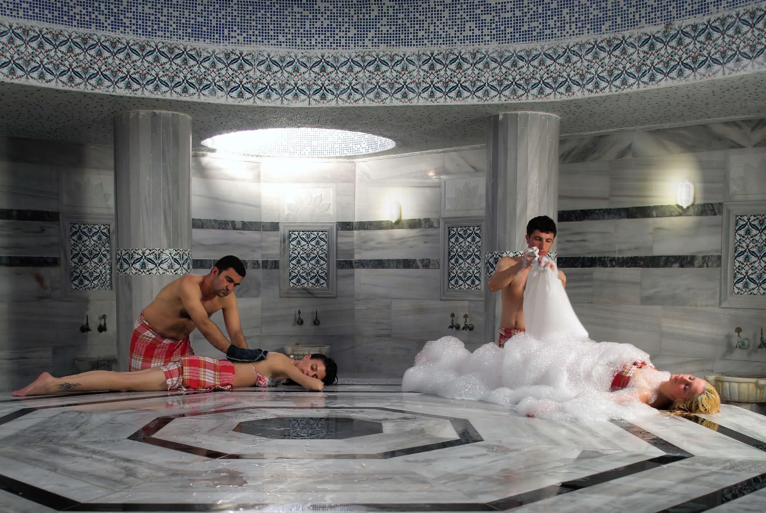 Turkish Bath vs Hammam: Differences and Similarities