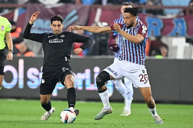 Folcarelli Yaralanma: Trabzonspor'dan Kötü Haber Geldi