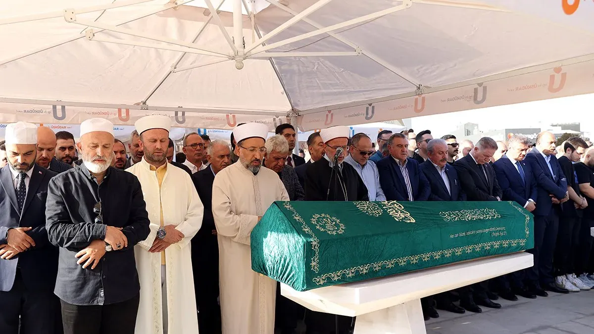 Cumhurbaşkanı Erdoğan cenaze törenine katıldı
