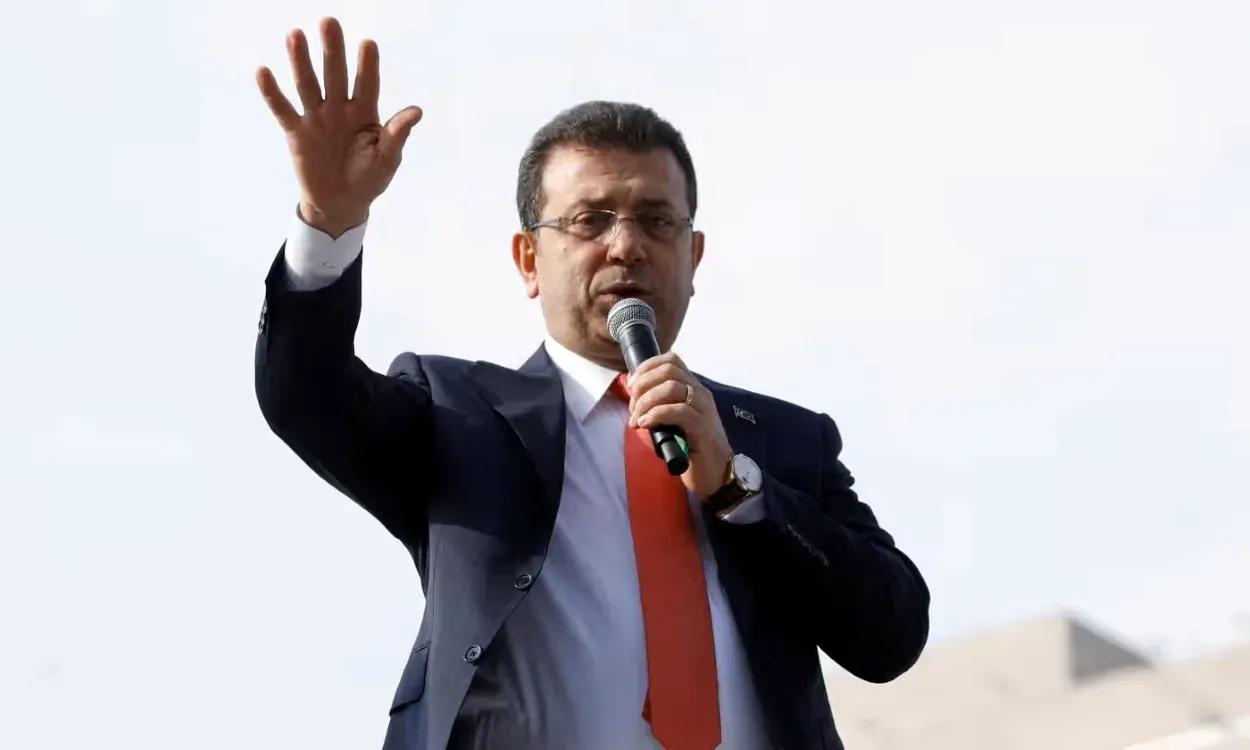 Ekrem İmamoğlu'nun Annesi Cezaevinde Oğlunu Ziyaret Etti