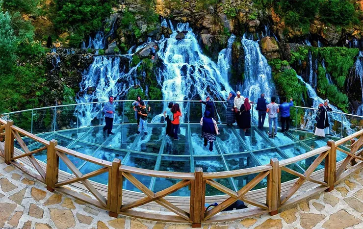 Tomara Şelalesi: Doğaseverler İçin Eşsiz Bir Cennet