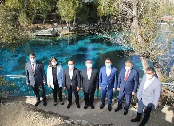 Seyahat İyileştirme: Bütçe Dostu Rotalar ve Uçuş Stratejileri