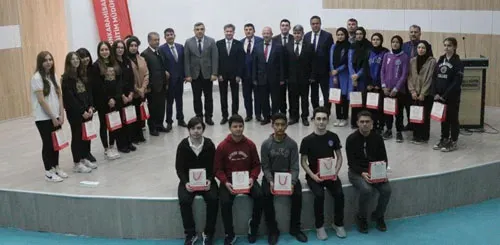 Egitimde Basari: 7 Temel Beceri Gelistirme Yollari