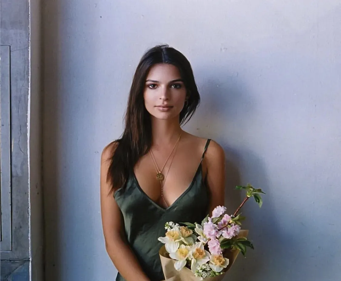 Emily Ratajkowski Güzellik Sırrı: Sağlıklı Yaşam İpuçları