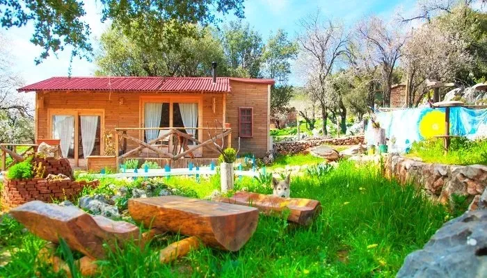 Doğa Tatili: Kamp, Trekking ve Sakin Köyler İçin Rehber