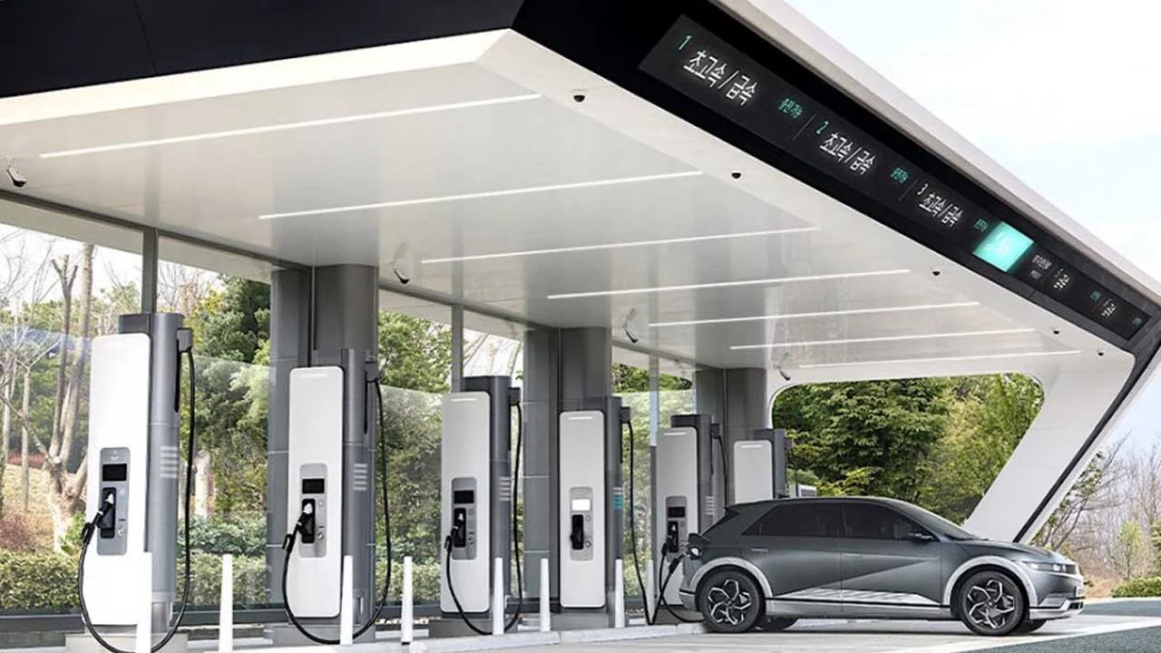 Elektrikli Araç Şarj İstasyonları: Türkiye Ve Dünyada Durum
