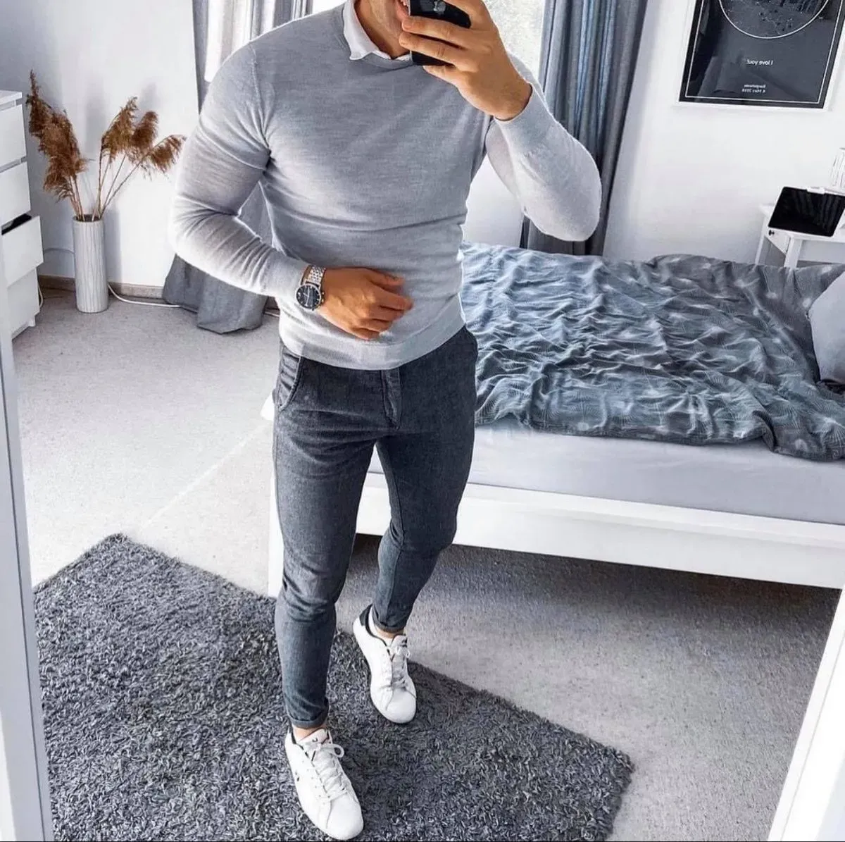 Erkek Modası Günlük Şık Looklar: Pratik Kombin Rehberi