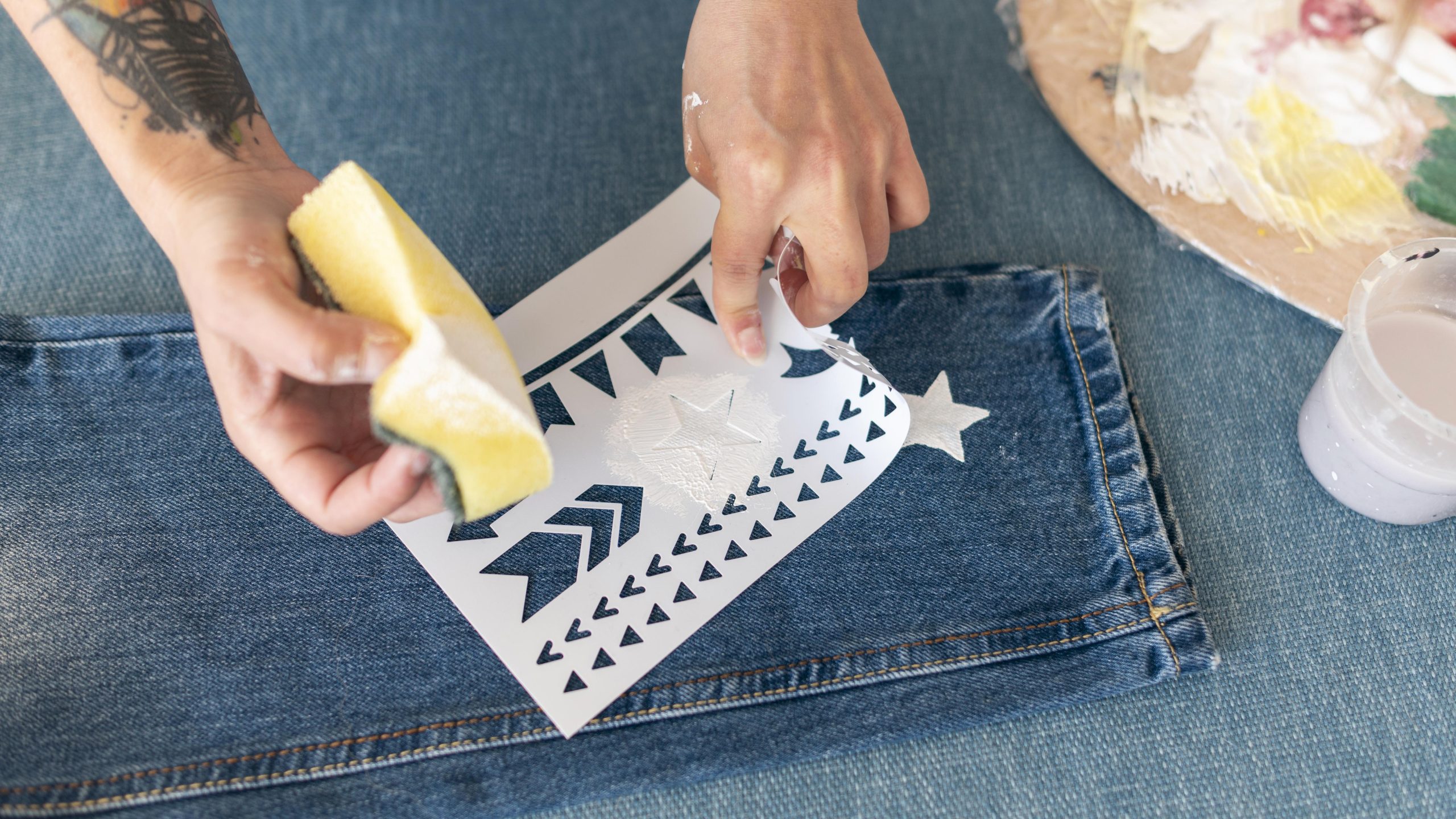 Combining Print on Demand with High-End Identity