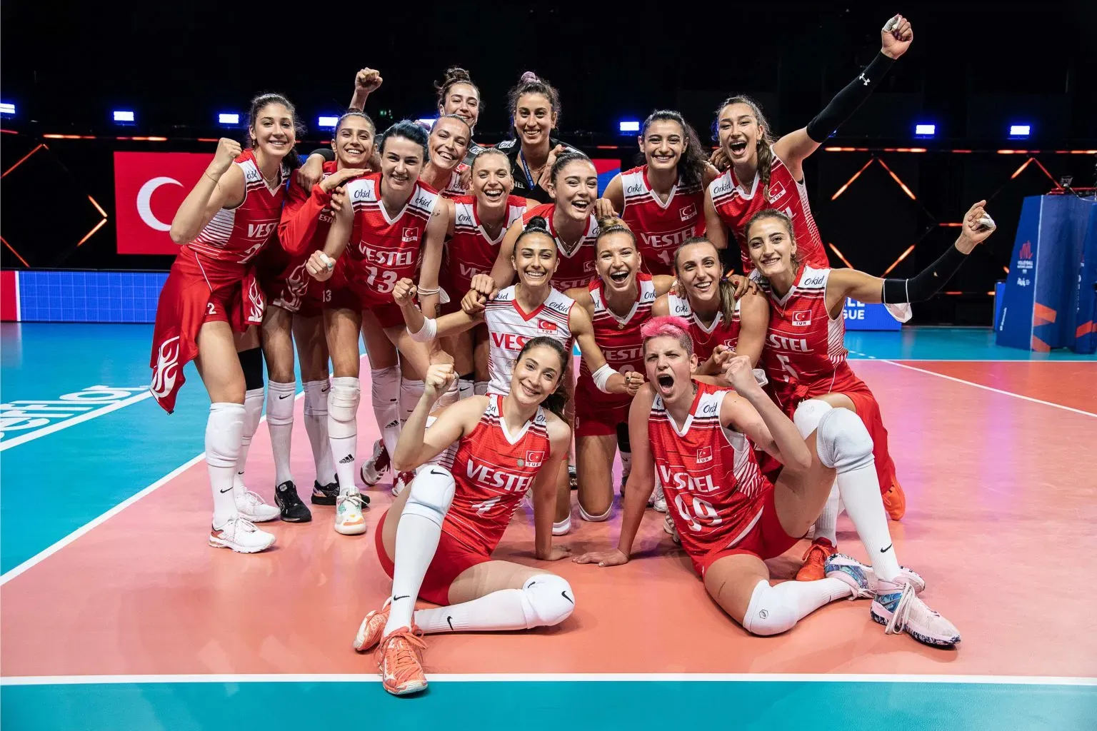 Voleybol Sultanlar Ligi: Fenerbahçe vs VakıfBank Final Maçı