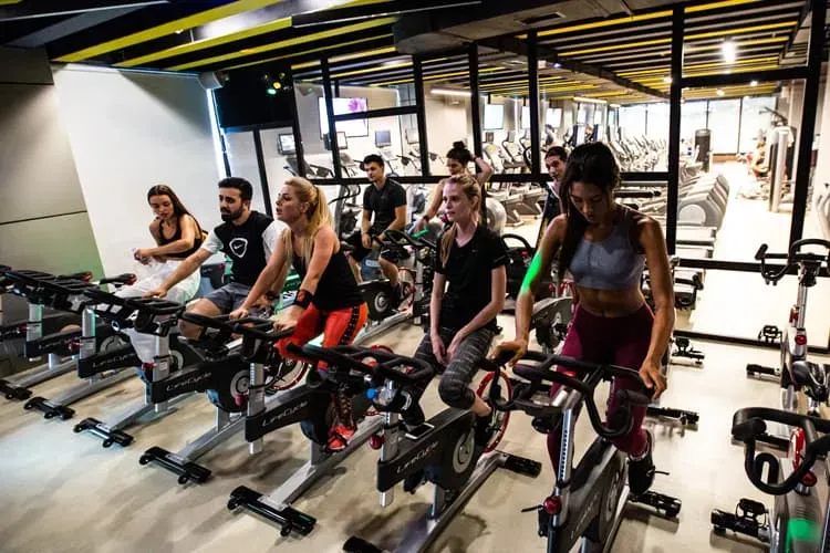 Spor Ekipmanları: Hangi Malzemeye Yatırım Yapmalı?