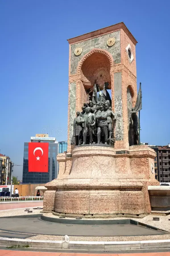 Yerel Kültürü Keşfetmek: Seyahatinizde En İyi Yöntemler