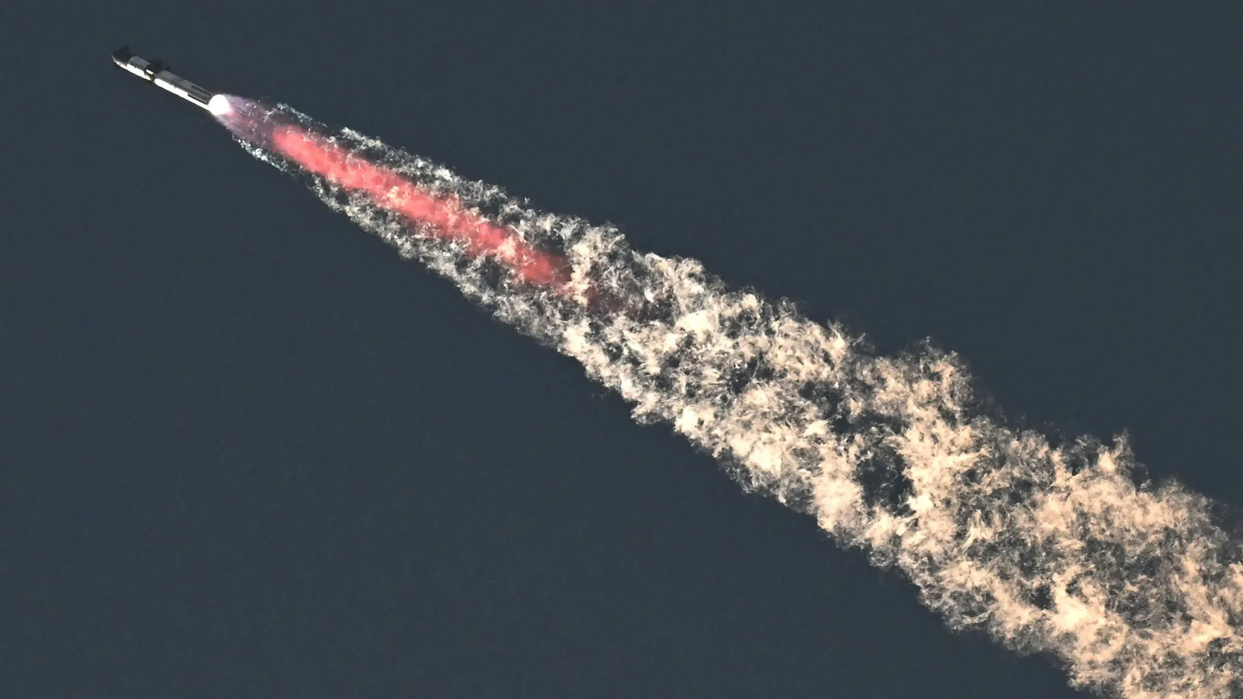 Starship Kazası: Elon Musk'ın 5 Milyar Dolarlık Başarısı