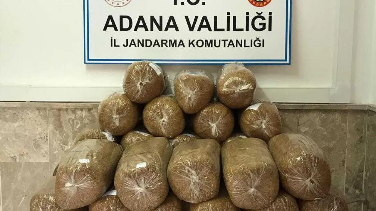 Adana Gümrük Kaçağı Tütün Operasyonu: 3 Ton Ele Geçirildi