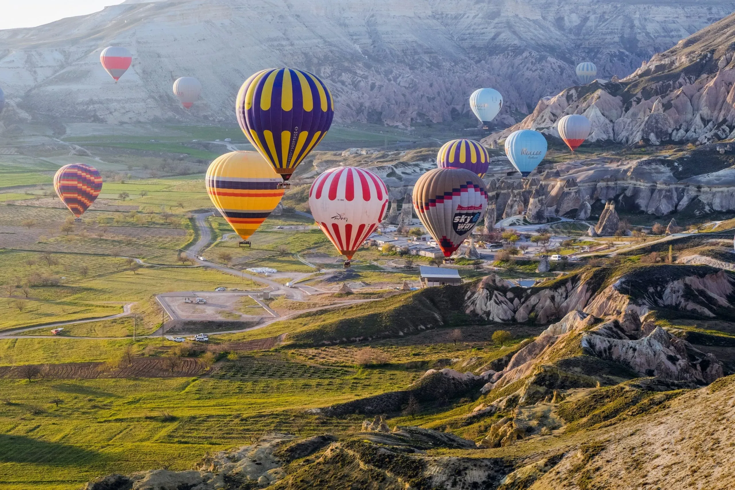 Kapadokya Balon Turu: Unutulmaz Bir Deneyim