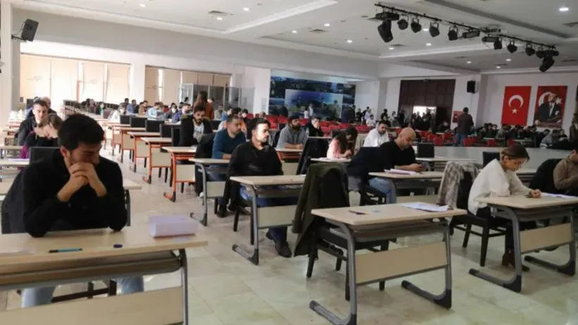 Sınav ve İstihdam: Eğitim ve Kariyer İçin Yol Haritası