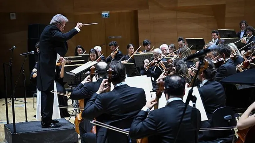 CSO Sesler ve Küller ile Dünyada Bir İlk