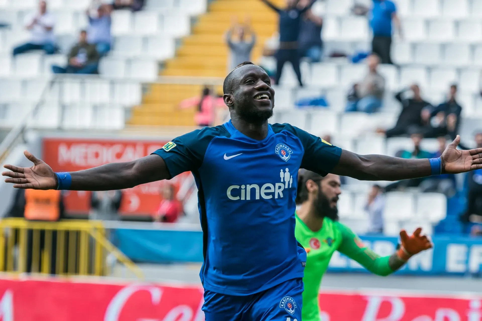 Mbaye Diagne: Eski Galatasaraylı Arabistan'ı Sallıyor