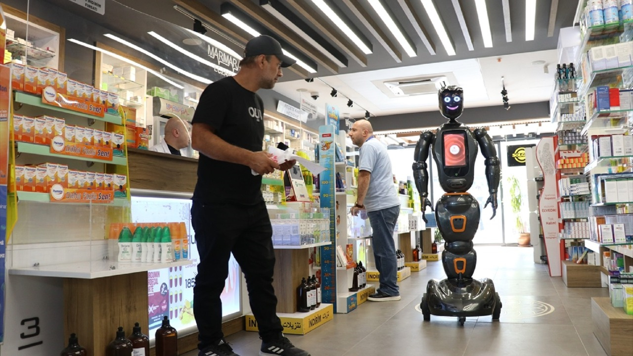 Yapay Zeka Destekli Robotlar Gelişiyor