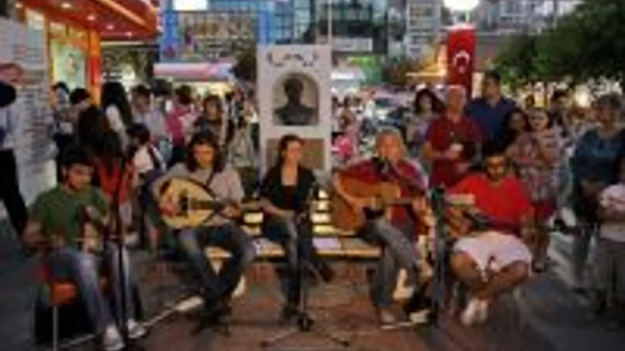 Kültür ve Sanat Güncel Trendler: Edebiyat ve Müzik