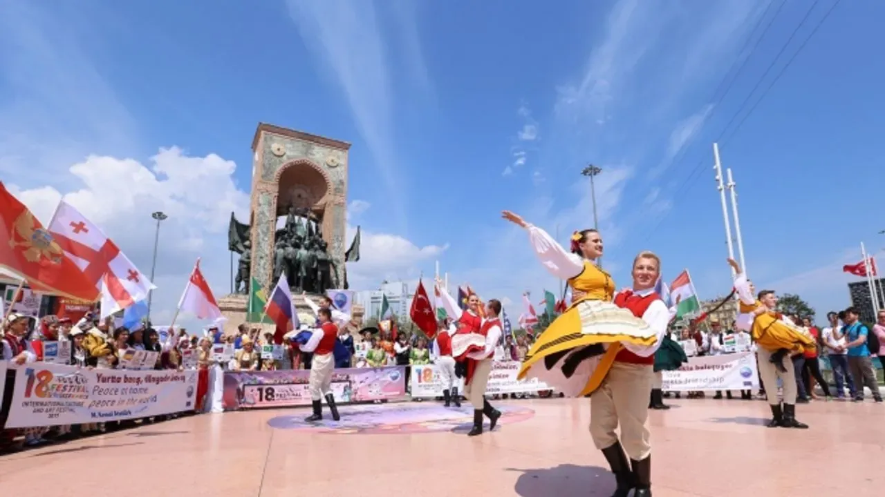 Türkiye'de sanat turizmi: Kültür ve Sanatla Keşifler