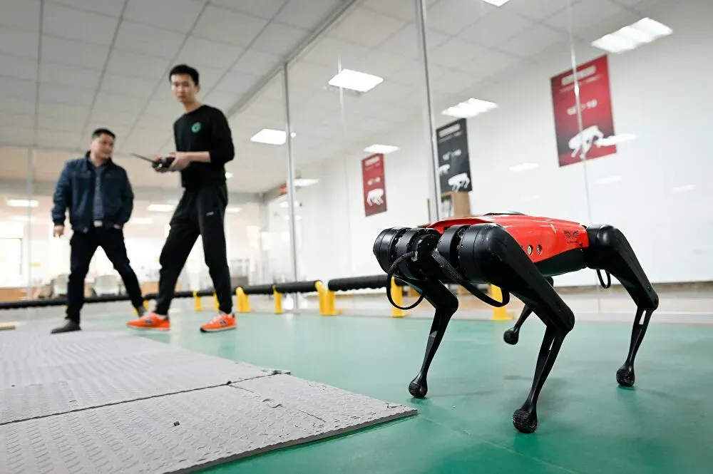 Çinli Robot Maratonu: Yapay Zeka ve Teknoloji Yarışı