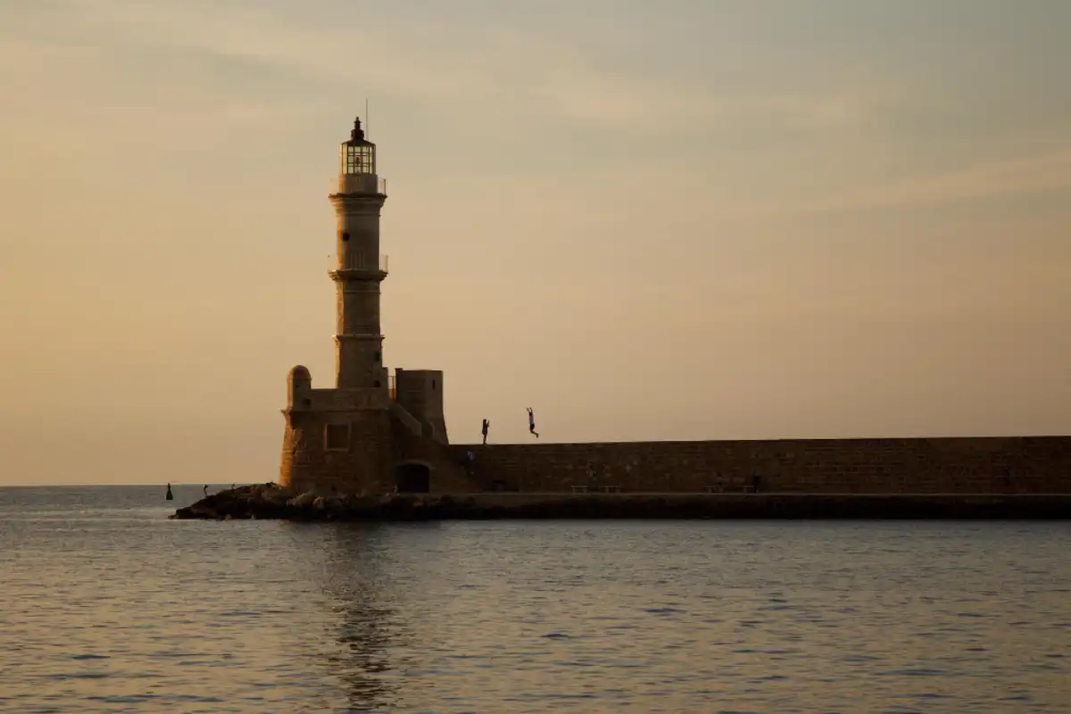 Uçsuz Bucaksız Lüks: Tarihi Deniz Feneri