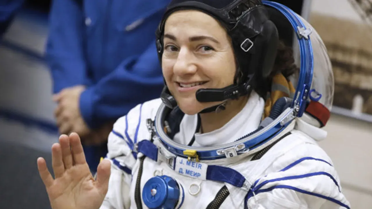 Kadın Astronotlar: Uzayda Liderlik ve İlham Verici Hikayeler