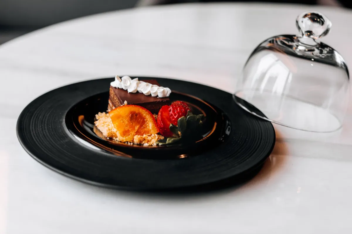Gastronomi Sanatının Zirvesi Michelin Yıldızlı Restoranlar ve Gurme Deneyimlerin Püf Noktaları