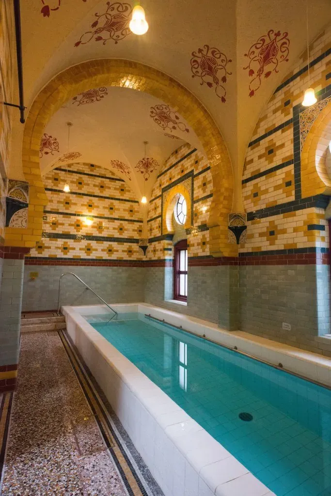 Cold Plunge Turkish Bath Routine: A Complete Guide