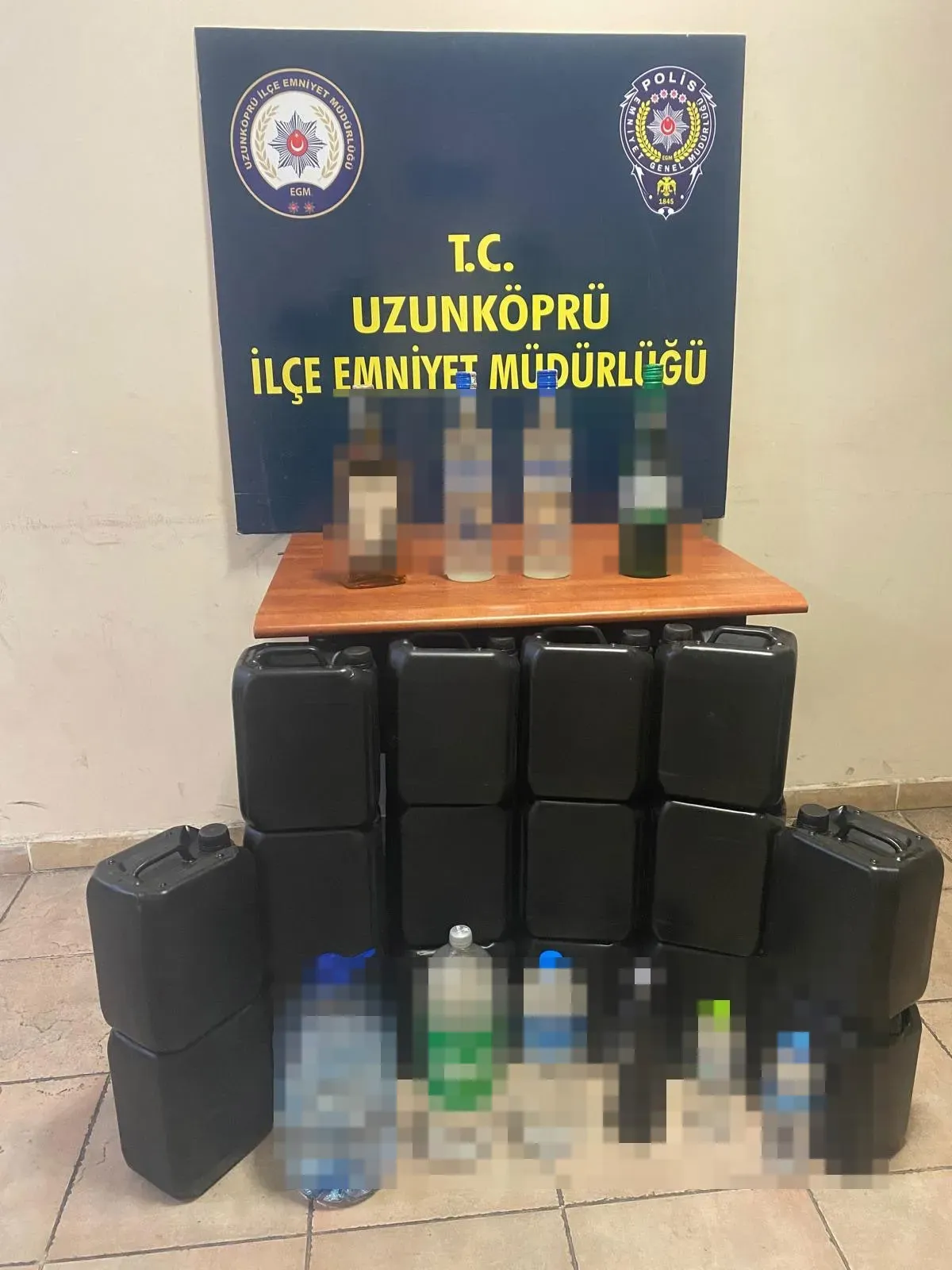 Edirne Alkol Kazası Sonucu 5 Araçta Hasar Oluştu