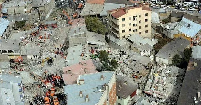 Van Depremi: 4 Büyüklüğünde Sarsıntı Yaşandı
