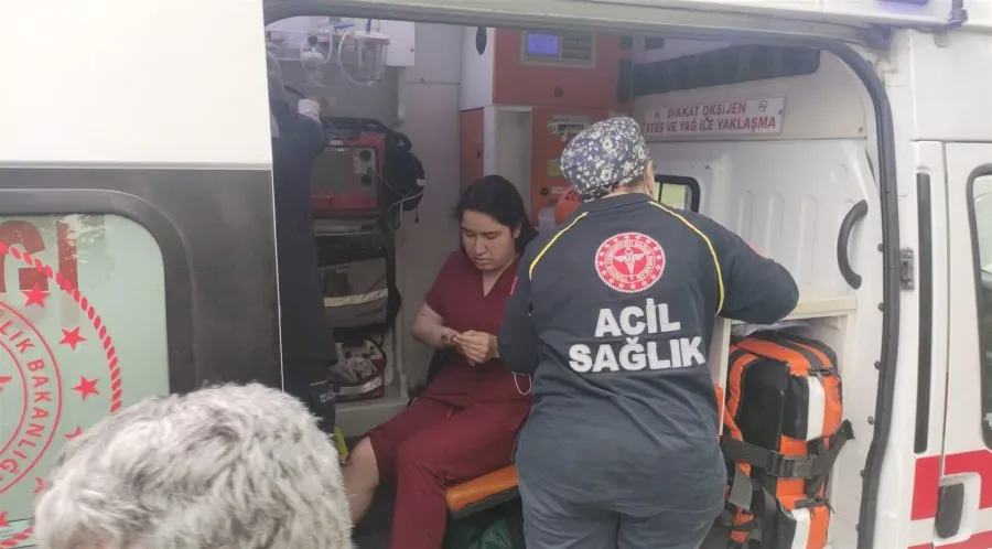 Bursa Ambulans Kazası: 5 Yaralı ve İnceleme Başlatıldı