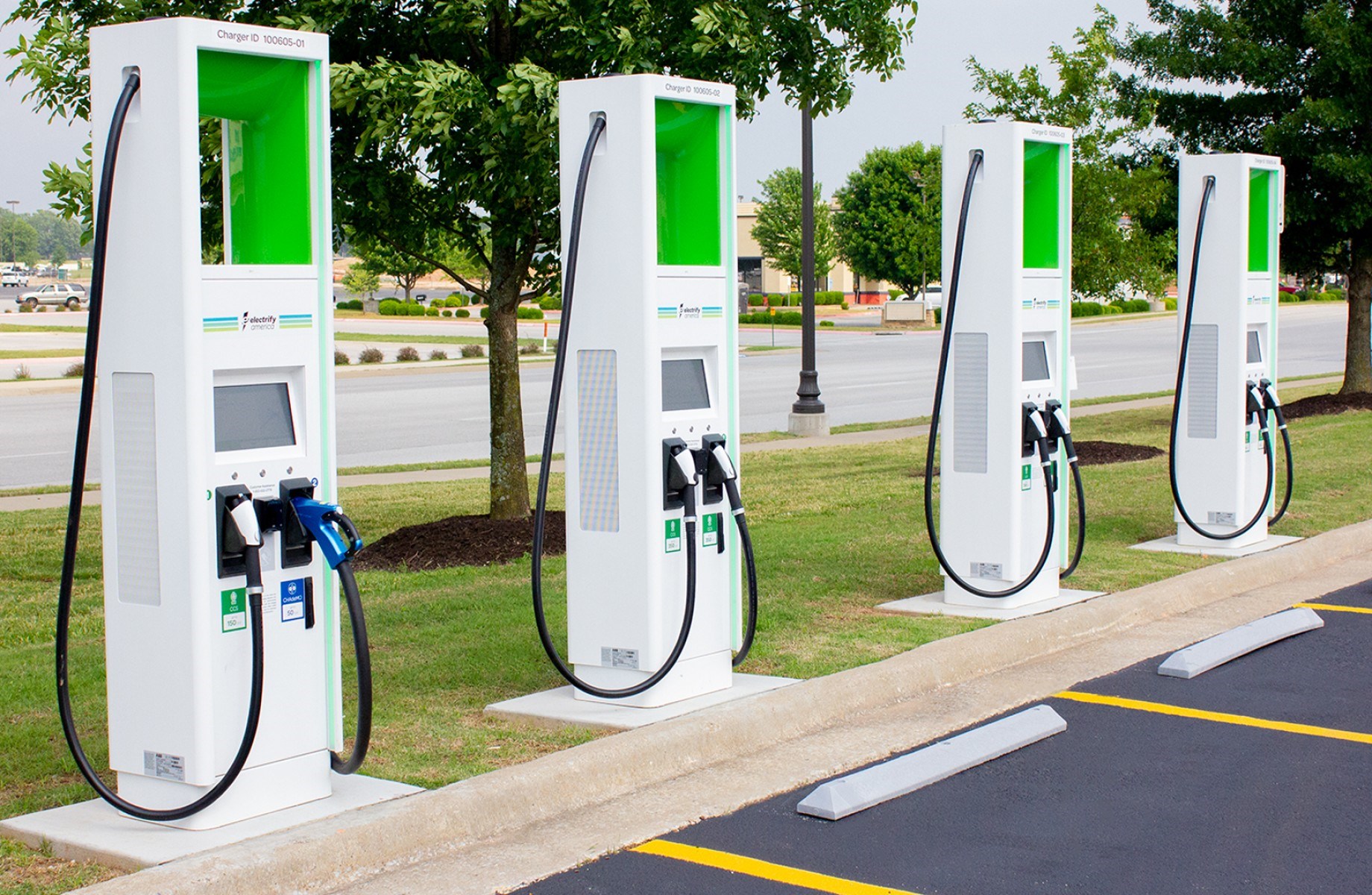 Yerli Elektrikli Araçlar İçin Yeni Şarj İstasyonları