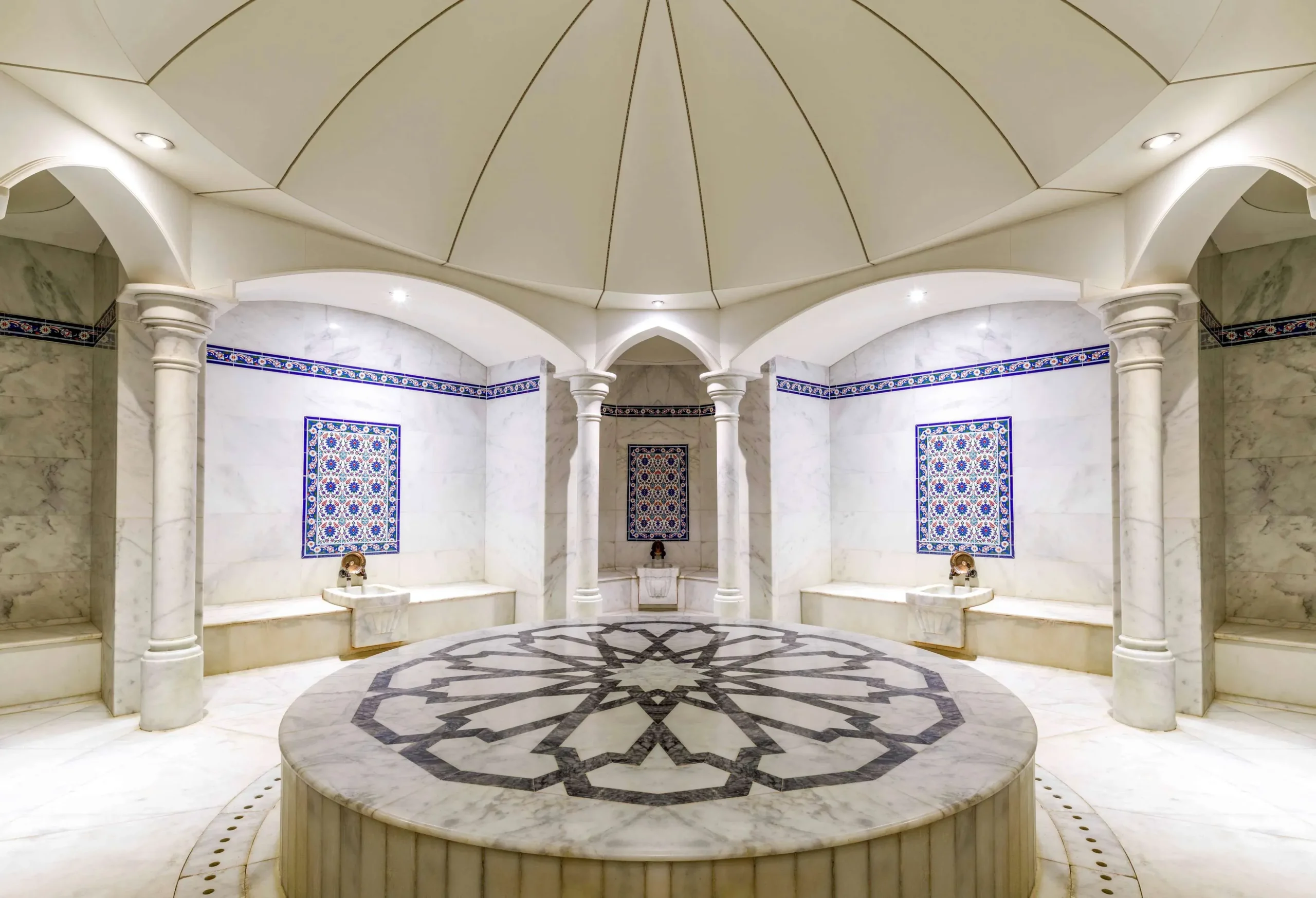 Turkish Hammam: A Timeless Bathhouse Ritual Handbook