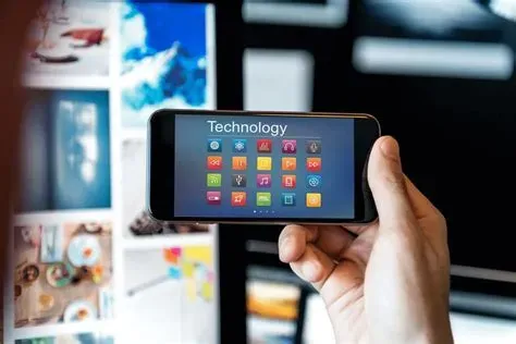Mobil Teknoloji Trendleri: Akıllı Cihazlarda Yeni Yenilikler