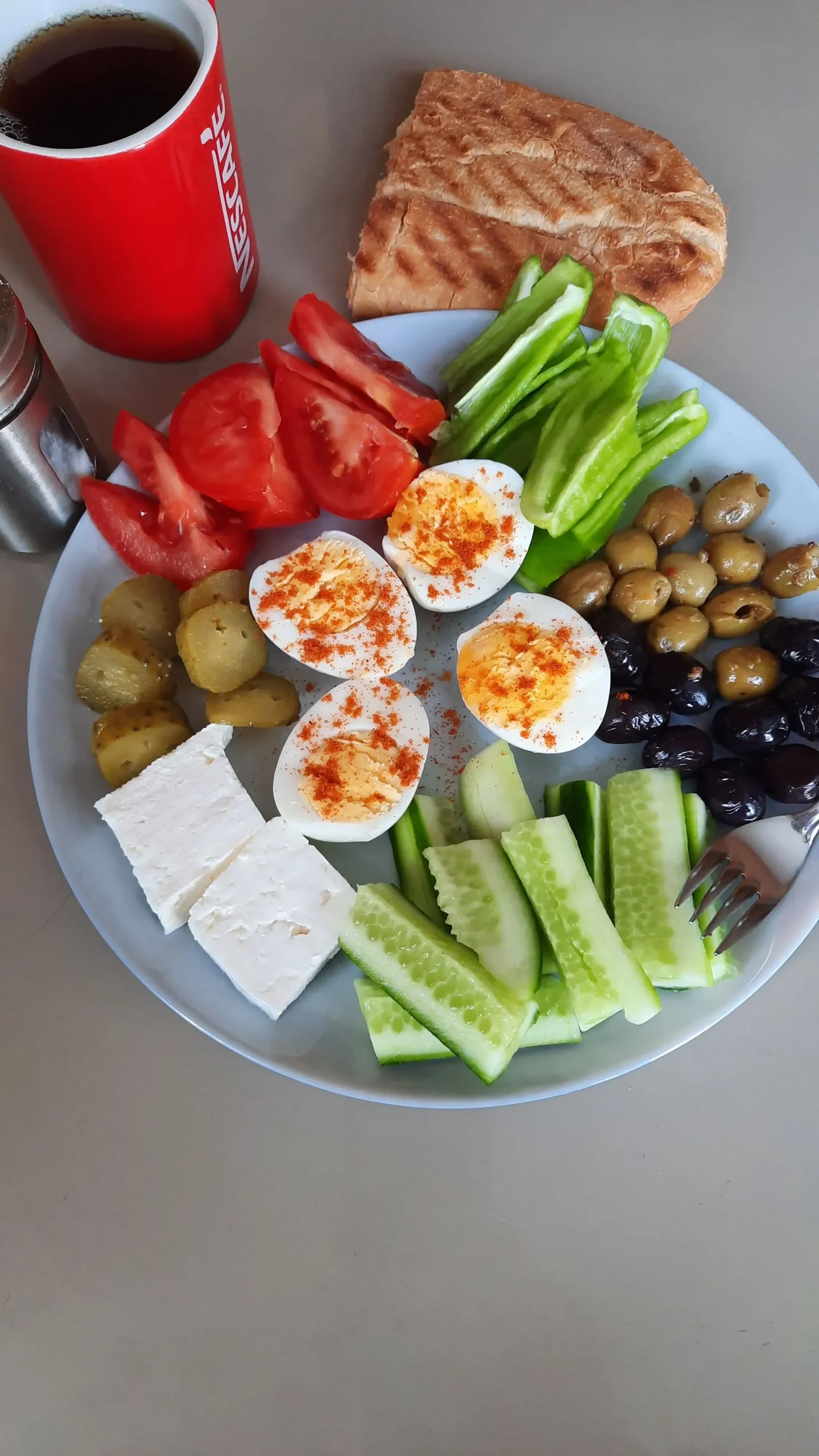 Sağlık dostu kahvaltılar: enerji veren pratik tarifler