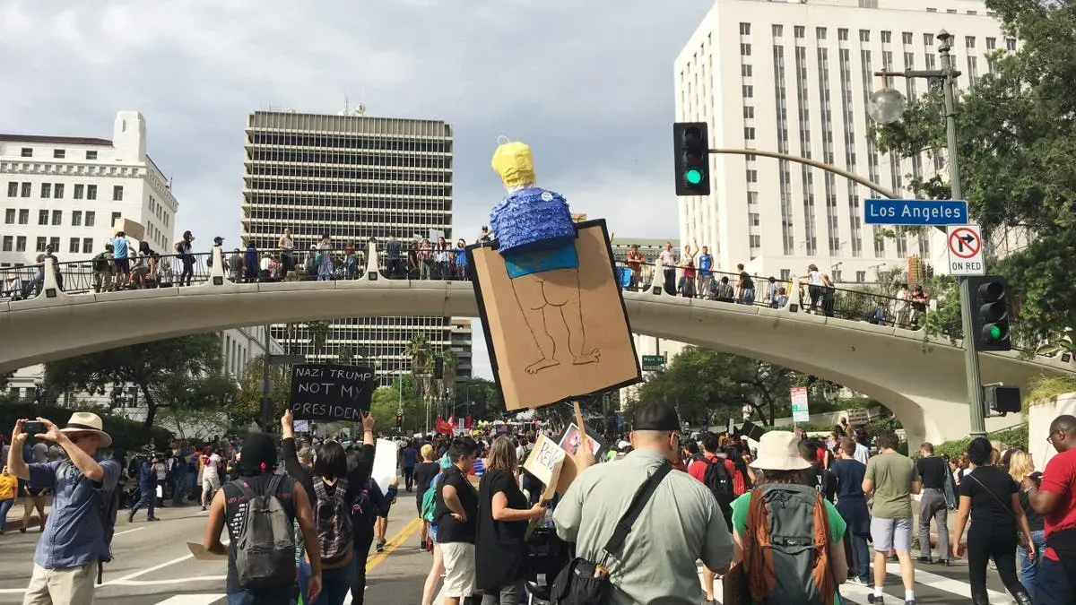 Trump ve Los Angeles Protests: Gerginlikler Tırmanıyor