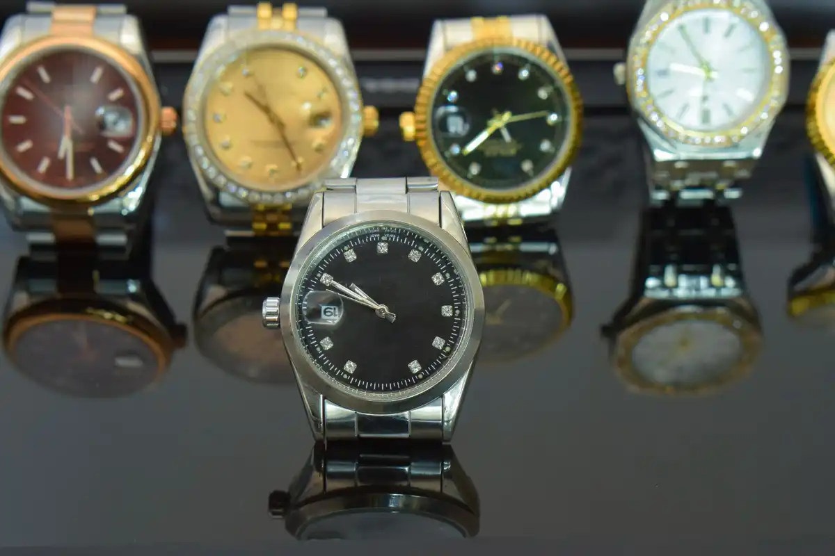 Zarafetin ve Gücün Simgesi: Orijinal Rolex