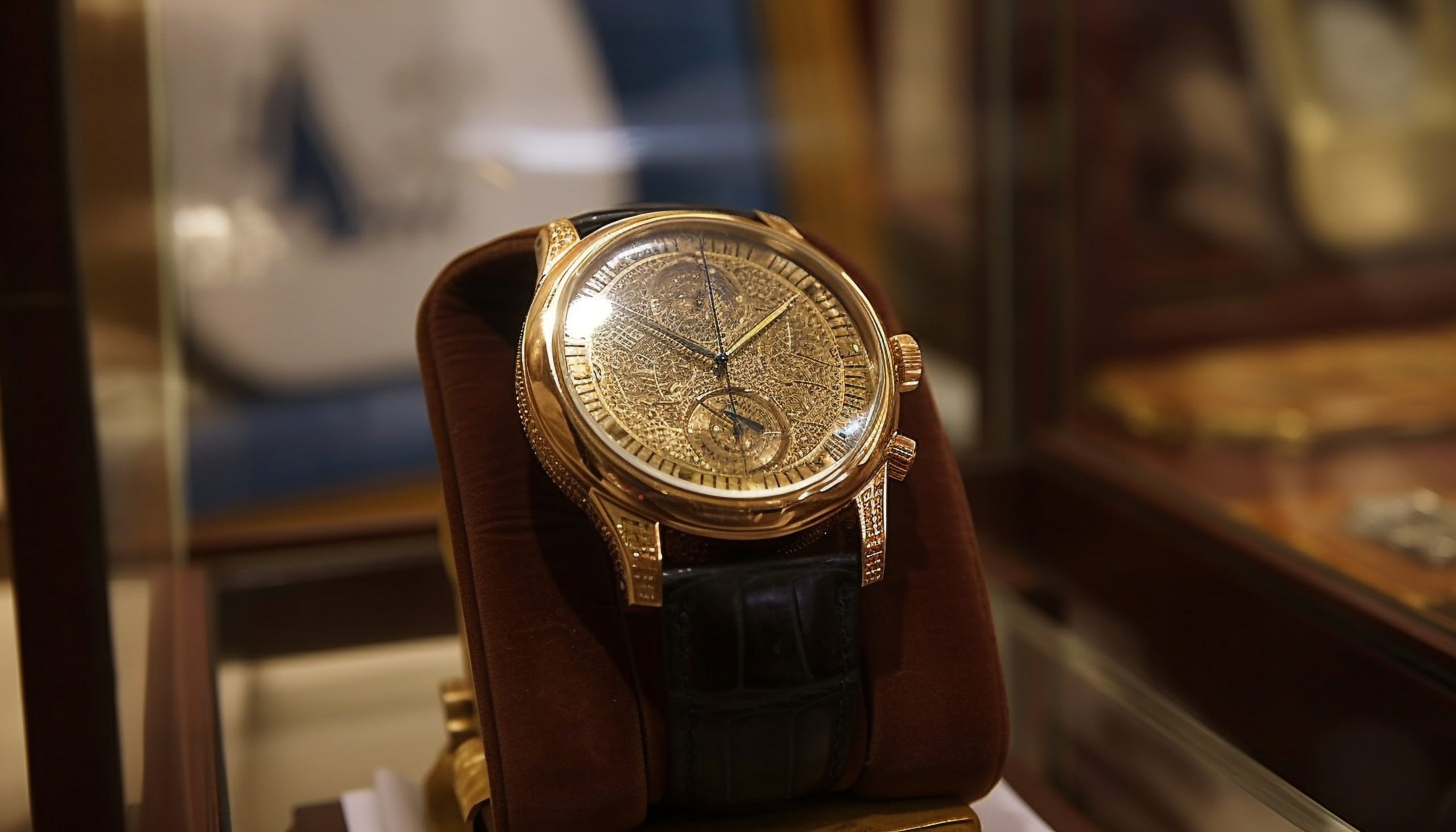 Güvenli Lüksün Adresi: Rolex Bayisi Üzerinden Saat Edinme Rehberi
